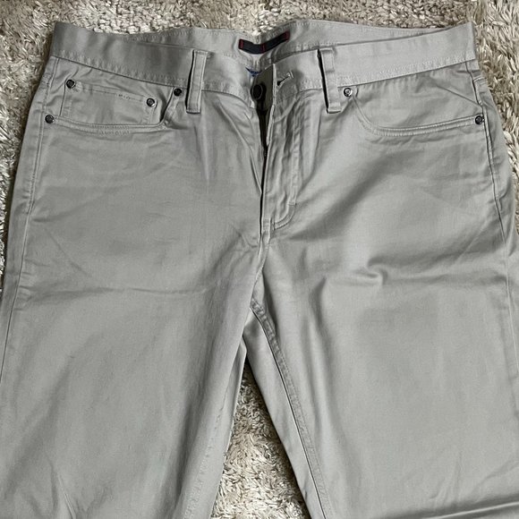 Saks Fifth Avenue Stone 5 Pocket Pants - 36x32 - Picture 1 of 4